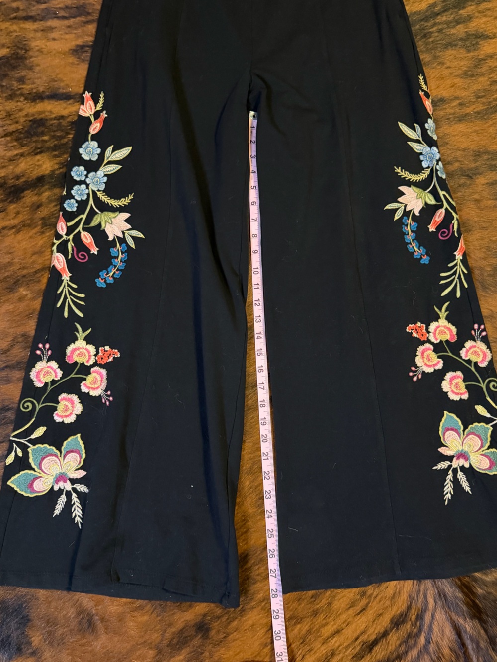 JOHNNY WAS Julianna Placement Floral Embroidered Knit Wide Leg Pants - Picture 8 of 9